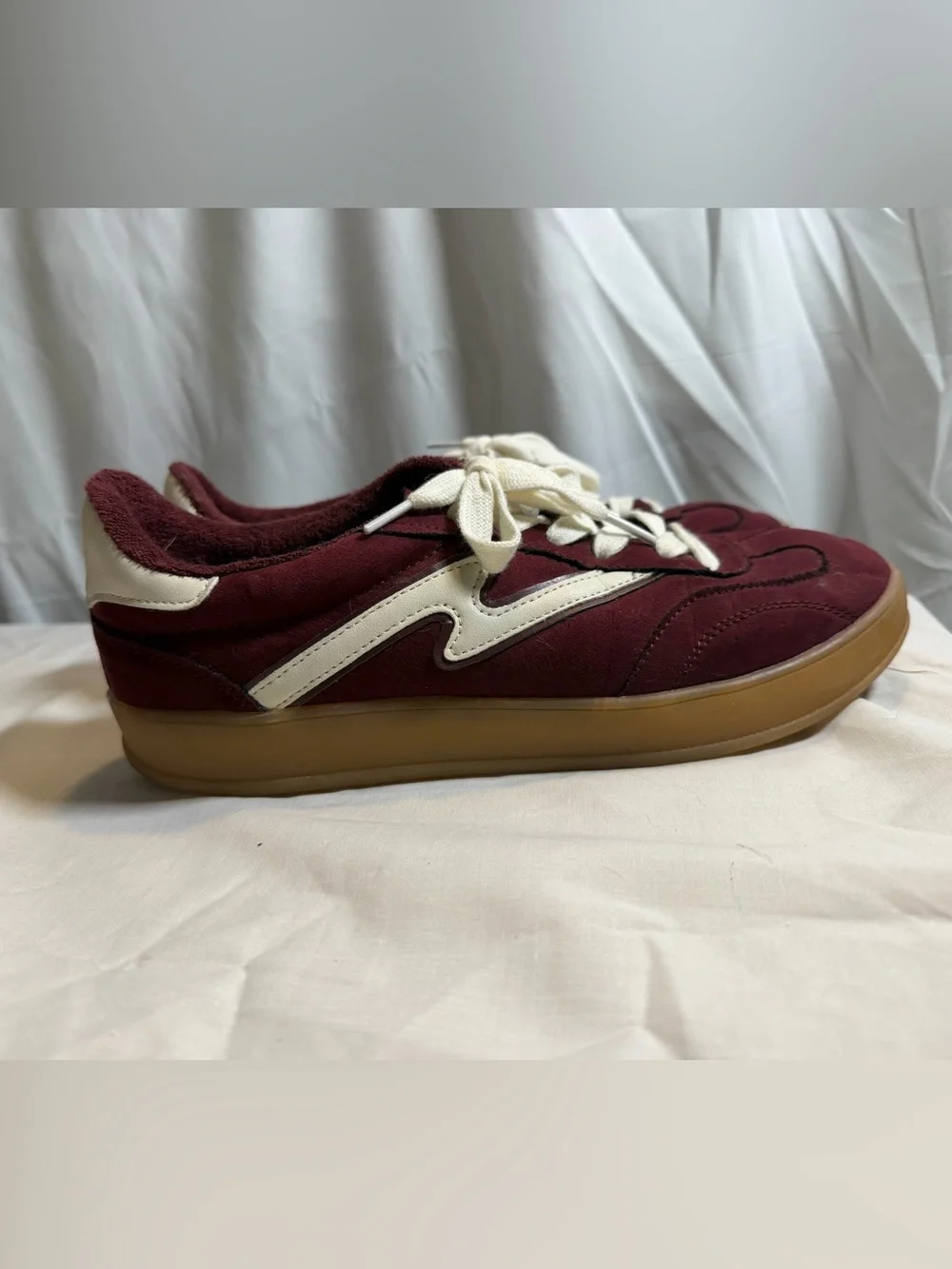 Madden Girl Maroon and White Suede Low-Top Sneakers